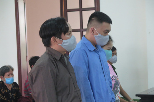 Góc khuất tội ác của nhóm bị cáo tra tấn nạn nhân tới sẩy thai