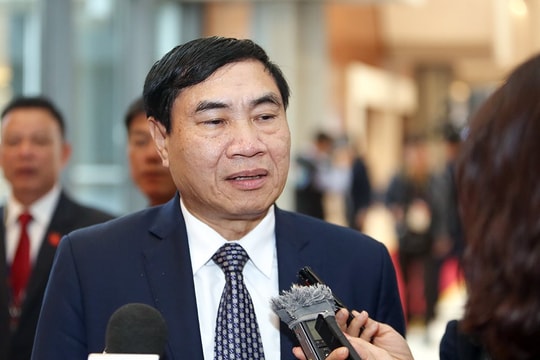 Phải hoàn thiện thể chế, tăng cường kiểm soát chặt chẽ tham nhũng 