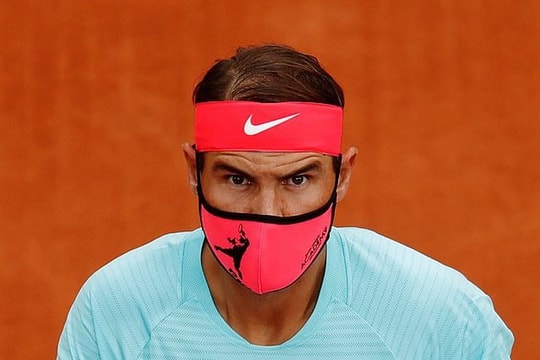 Rafael Nadal đáp trả chỉ trích nhằm vào mình trước Australia Mở rộng 2021