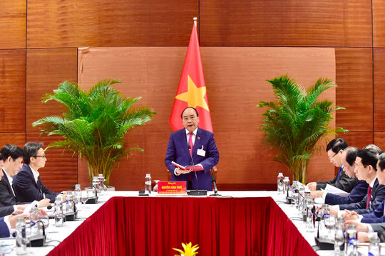 Thủ tướng: Dập và ngăn chặn dịch COVID-19 lây lan trước Tết Nguyên đán
