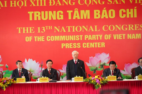 Chống tham nhũng là cuộc chiến “không ngừng, không nghỉ”