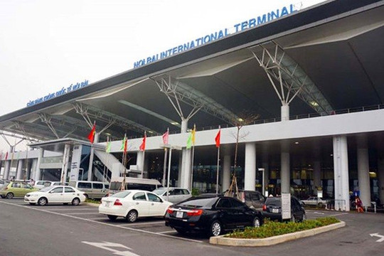Đề nghị làm xét nghiệm cho 3.200 nhân viên làm việc tại Nội Bài