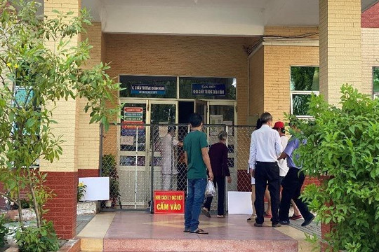 Phong tỏa 2 khoa ở Bệnh viện Đa khoa Bình Dương do liên quan bệnh nhân Covid-19
