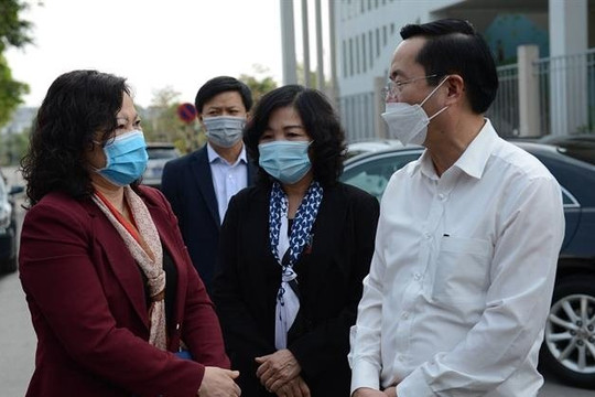 Thứ trưởng Bộ GD-ĐT: Học sinh còn nhỏ nhưng đã có ý thức thực hiện quy định phòng, chống dịch Covid-19