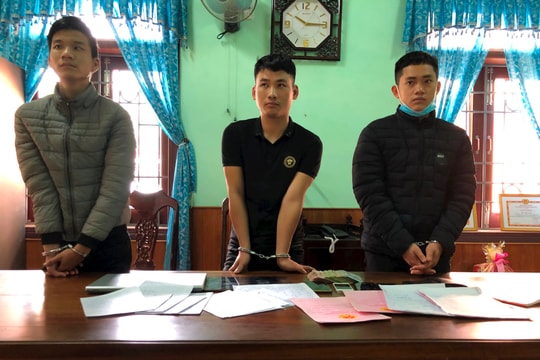 Bắt 3 thanh niên lừa đảo, làm giả giấy tờ và cho vay nặng lãi