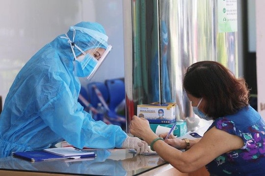 Tối mồng 1 Tết, Hà Nội và Bắc Ninh ghi nhận 2 ca nhiễm Covid-19