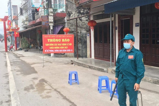 Hà Nội: Vẫn còn khách tới chùa Hương, Mỹ Đức phải lập 9 chốt chặn