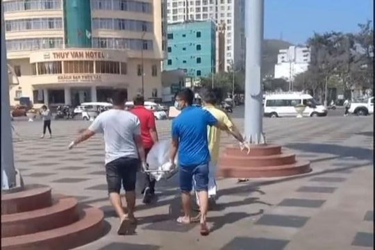 Phát hiện 1 thi thể trôi dạt vào Bãi Sau (Vũng Tàu)