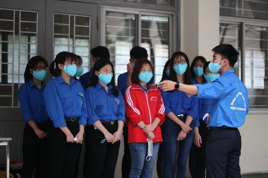 ĐH Quốc gia Hà Nội, ĐH Bách Khoa Hà Nội "kích hoạt" lại chương trình học online