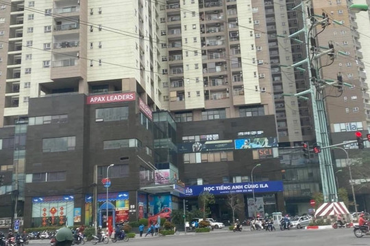 Rạng sáng, nam thanh niên rơi từ tầng cao chung cư ở Hà Nội xuống đất tử vong