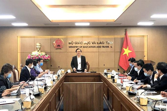 Bộ GD&ĐT xây dựng kịch bản điều chỉnh kế hoạch năm học để phù hợp hoàn cảnh