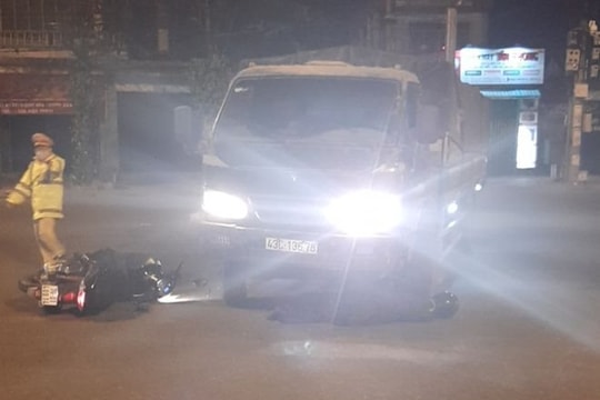 Va chạm trực diện với xe tải, 1 thanh niên tử vong thương tâm tại Đà Nẵng