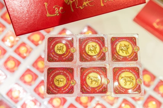 Vía Thần tài, bạn đã chọn "Trâu vàng" để cả năm may mắn?