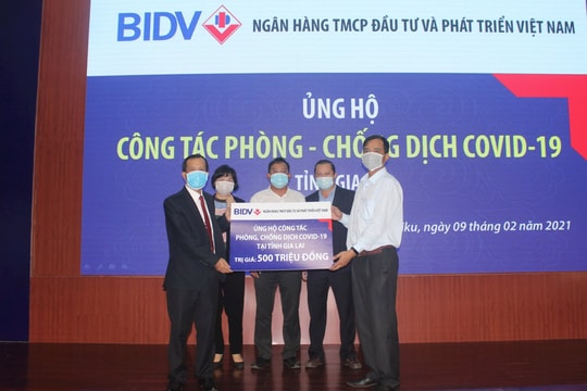 BIDV tiếp tục ủng hộ khẩn cấp 2,8 tỷ đồng phòng, chống dịch Covid-19