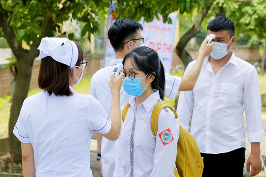 Quảng Ninh quyết định cho học sinh trở lại trường từ ngày 1/3