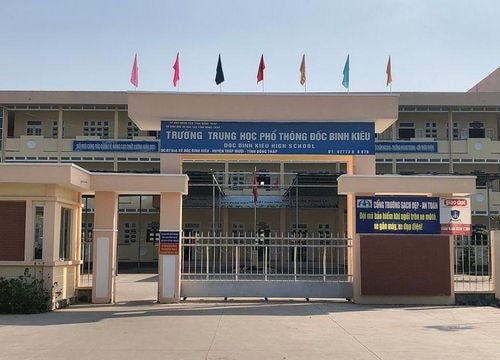 Làm rõ vụ học sinh bị bắt giữ tại trường đem đi hành hung