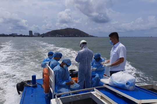 5 thủy thủ chờ vào Bà Rịa - Vũng Tàu dương tính SARS-CoV-2