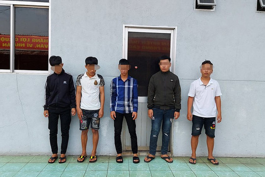 Triệu tập nhiều đối tượng trong vụ lôi học sinh ra ngoài đánh dã man