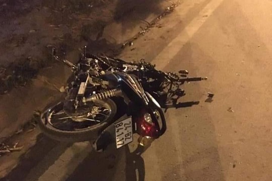 Đi làm thêm buổi tối, 2 thanh niên tử vong vì tai nạn giao thông