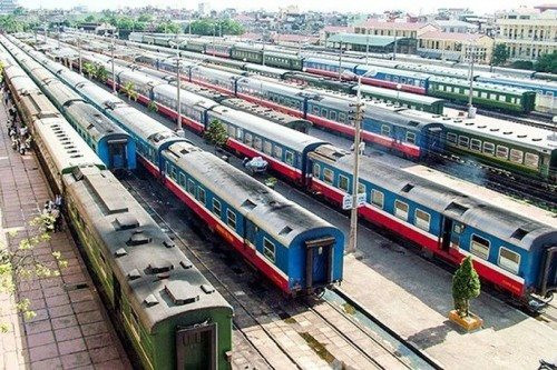 Từ ngày 1/3: Vé tàu tuyến Bắc - Nam giảm sâu