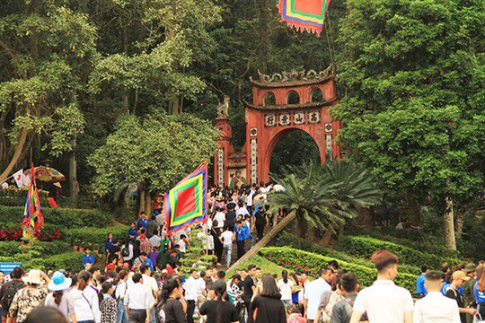 Lễ hội Đền Hùng 2021: Năm thứ 2 liên tiếp không tổ chức phần Hội