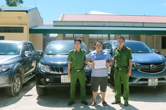 Thiếu tiền lừa đồng nghiệp cũ lấy ô tô đi cầm cố