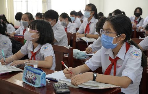 Học sinh lớp 12 ở 8 huyện của Hải Dương được đi học trở lại từ ngày 8/3