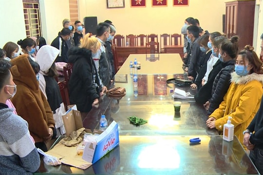 Liên tiếp bắt giữ 37 đối tượng “mở tiệc” ma túy tại quán karaoke và khách sạn
