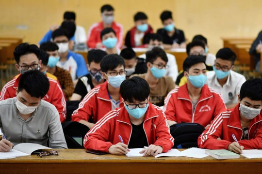 Hà Nội: Nhiều trường đại học cho sinh viên trở lại trường từ 8/3