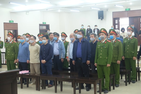 Đinh La Thăng hầu tòa trong vụ án Ethanol ở Phú Thọ