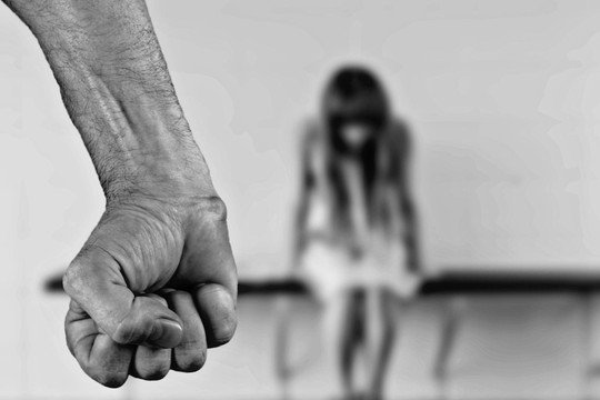 Châu Âu triệt phá đường dây buôn người xuyên quốc gia