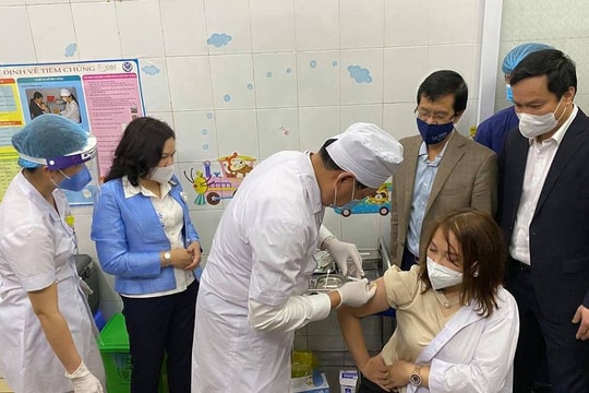 Hải Dương: Bắt đầu tiêm vacxin phòng Covid- 19
