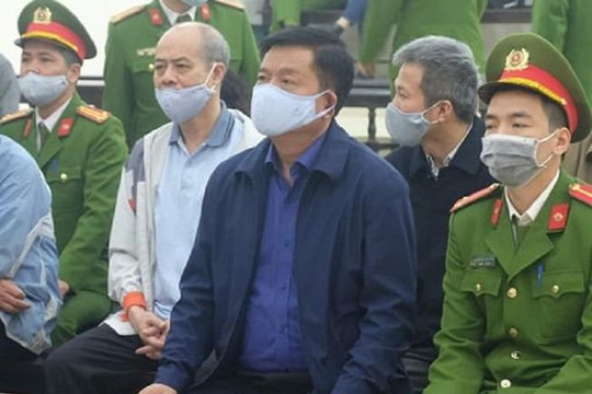 Ông Đinh La Thăng "phủi" trách nhiệm về sai phạm tại dự án Ethanol Phú Thọ