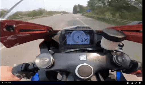 Truy tìm tài xế xe mô tô đi gần 300km/h trên đại lộ Thăng Long