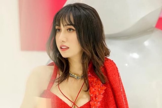 Lynk Lee tung bộ ảnh mới mặc hở bạo và nhan sắc ngày càng thăng hạng