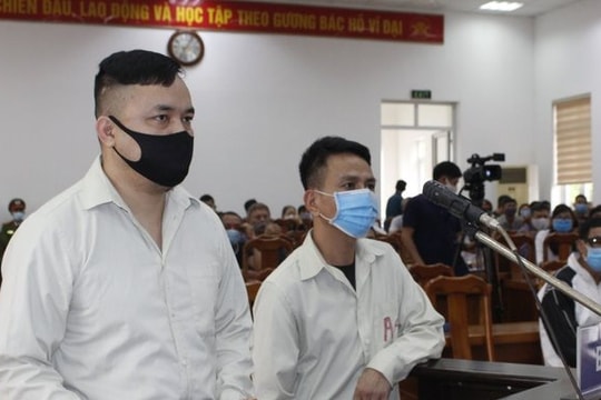 Dắt nhau vào tù vì hành hung CSGT tại chốt kiểm soát dịch bệnh
