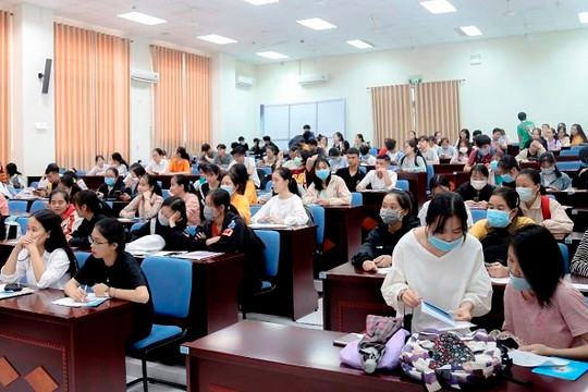 Bộ GD-ĐT: Trường tư thục, dân lập không mở các khoa, lớp báo chí, xuất bản