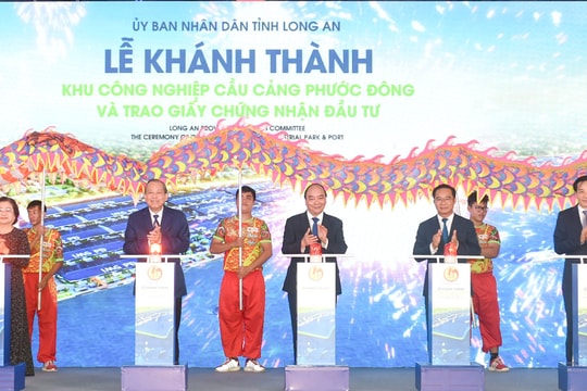 Thủ tướng dự Lễ khánh thành Khu công nghiệp Cầu cảng Phước Đông tại Long An