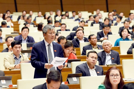 ĐBQH: Vì sinh mạng người dân nên cấm ngay, cấm tuyệt đối thuốc lá điện tử