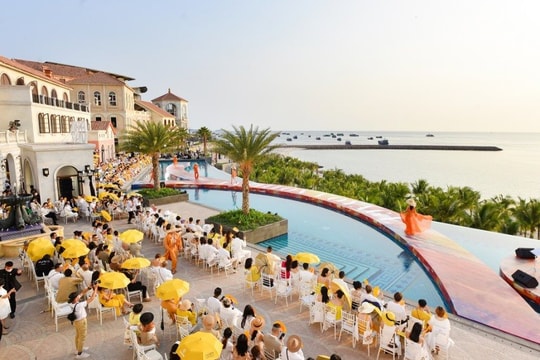 Fashion Voyage #3 khiến Nam Phú Quốc bừng sáng như một “kinh đô thời trang”