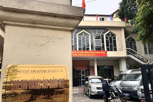 Điều tra vụ gây rối tại Cục thi hành án dân sự Hà Nội
