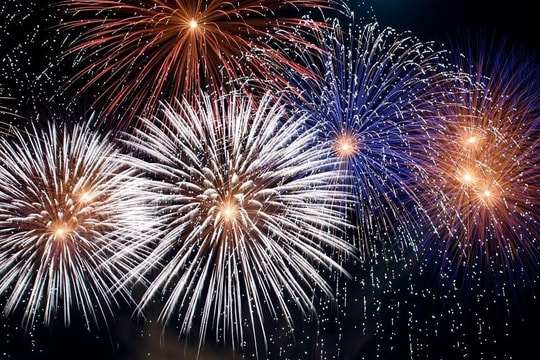 Thanh Hoá khởi động mùa du lịch 2021 với pháo hoa rực rỡ và lễ hội hoa quy mô lớn nhất từ trước tới nay 