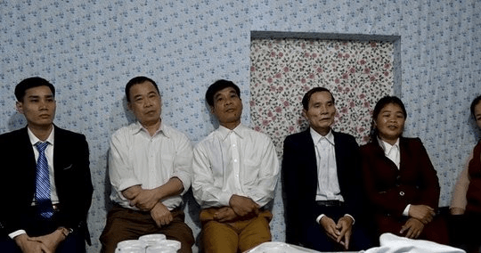 Bắt quả tang nhóm người tham gia trong hội nhóm "Hội thánh Đức chúa trời mẹ"