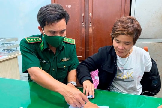Bắt đối tượng mua bán trái phép chất ma túy
