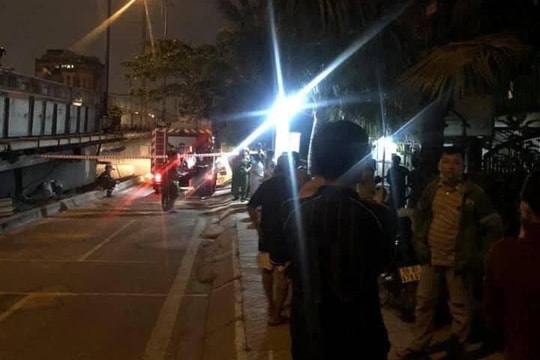 Cháy nhà lúc rạng sáng, 6 người trong gia đình tử vong