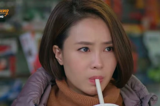 “Hướng dương ngược nắng” tập 47: Phúc mua trà sữa cho Châu nhưng lại ngọt quá “ngọt không thể chịu được”