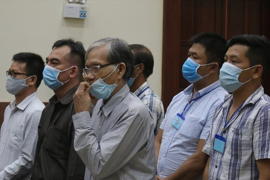Băng nhóm khủng bố trụ sở công an phường không được giảm án
