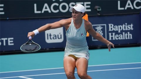 Ashleigh Barty giành vé vào bán kết Miami Open 2021