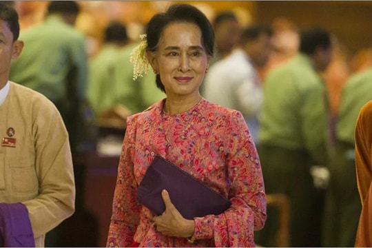 Chính biến Myanmar: Bà Aung San Suu Kyi bị cáo buộc vi phạm luật bí mật nhà nước