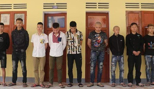 Khởi tố, bắt tạm giam 14 đối tượng đánh đập, "chôn sống" nam thanh niên